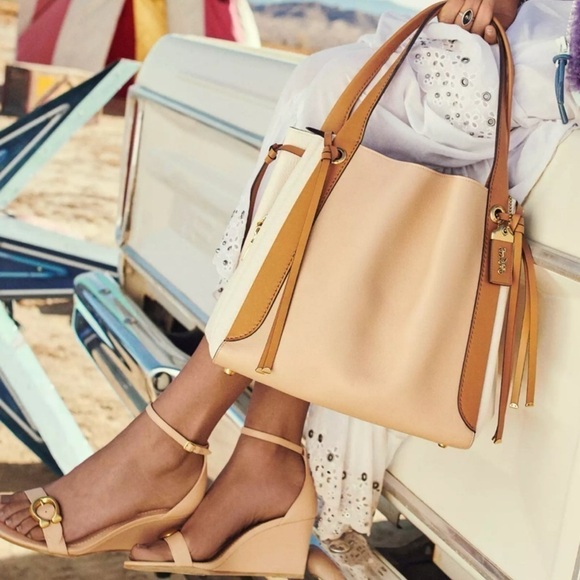 Coach Harmony Colorblock Chalk Beige Glovetanned Leather Hobo 53353 Bag - Picture 1 of 16